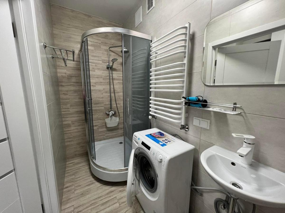Transfer Apartament І.Franka 59 Lviv Dış mekan fotoğraf