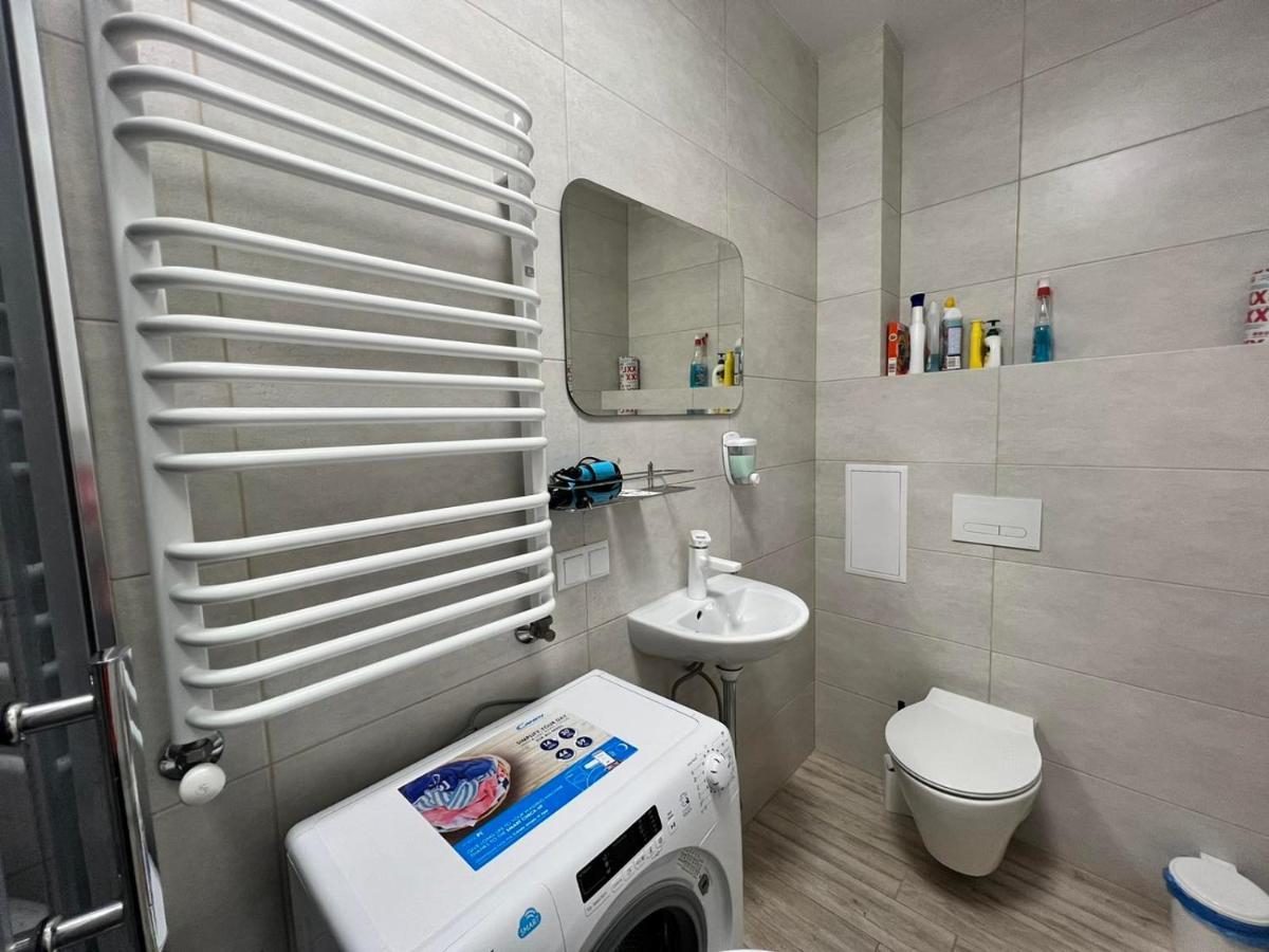 Transfer Apartament І.Franka 59 Lviv Dış mekan fotoğraf