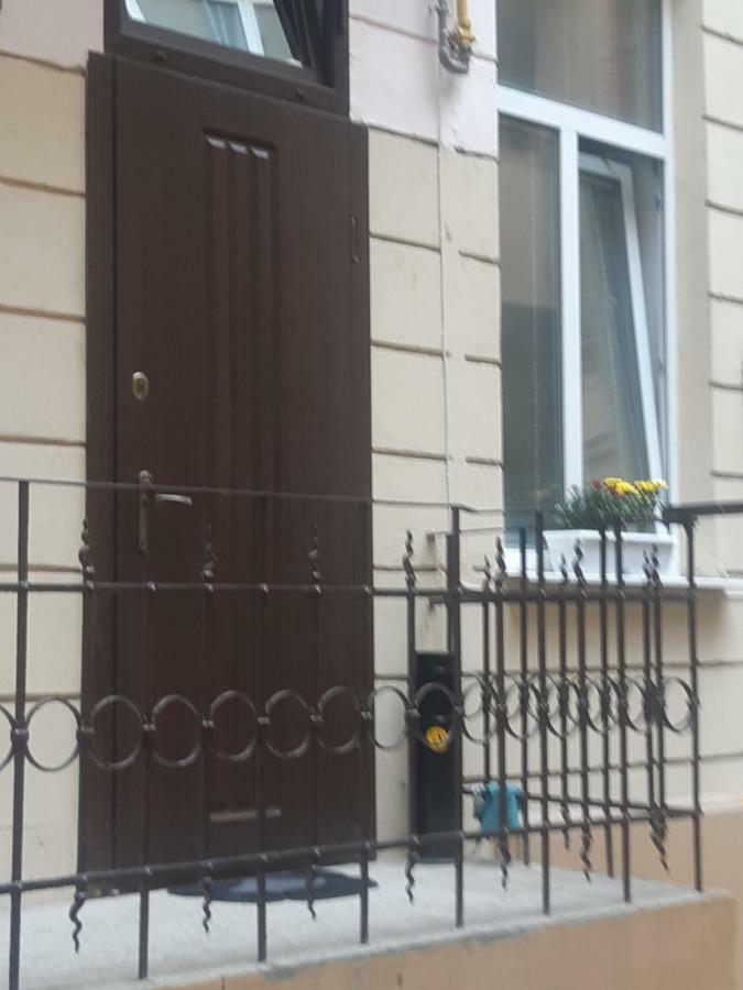 Transfer Apartament І.Franka 59 Lviv Dış mekan fotoğraf